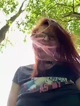 Mona-im-Einhornyland live cam, Germany, Average, Red, Green - EroticFlix