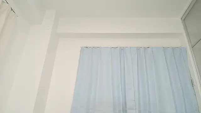 NANA_7 live cam, Japan, Average, Brown, Black - EroticFlix