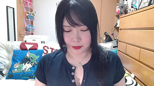 NATINATU252525 live cam, Japan, Average, Other, Black - EroticFlix