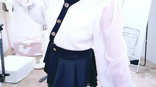 Naco_75 live cam, Japan, Thin, Brown, Brown - EroticFlix