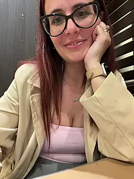 NataKitten live cam, Ukraine, Thin, Red, Brown - EroticFlix