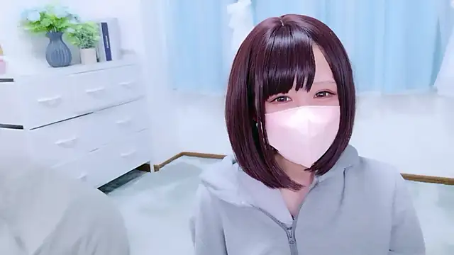 Nazuna_727 live cam, Japan, Thin - EroticFlix