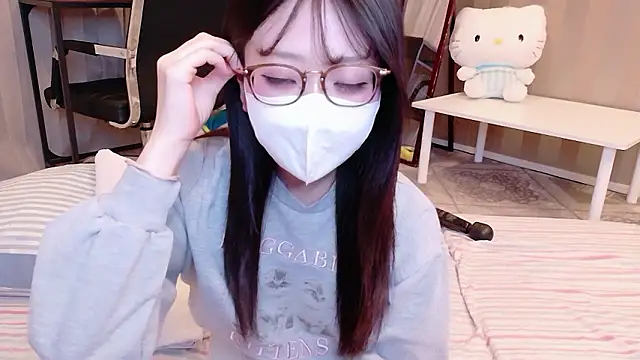 OSUSHI-CHAN live cam, Japan, Average, Brown, Black - EroticFlix