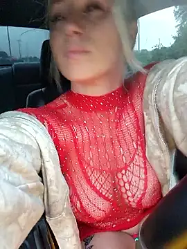 POPPY_XO snapshot