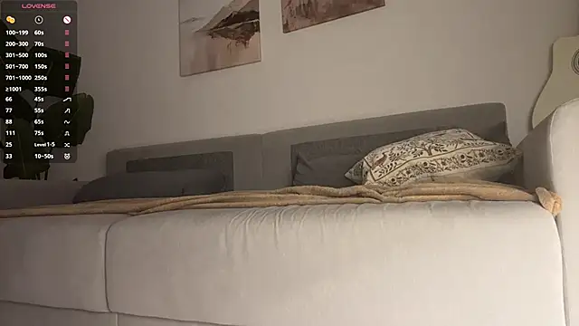 PetulaGunton live cam, Average, Blonde, Blue, Big Ass - EroticFlix