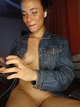 PocaHontas2026 live cam, Brazil, Thin, Other, Brown - EroticFlix