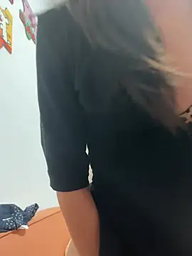 RaTnT live cam, Thin, Brown, Brown, Shaven - EroticFlix