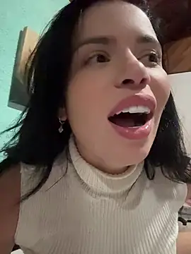 Rafaellaz live cam, Brazil, Thin, Black, Brown - EroticFlix