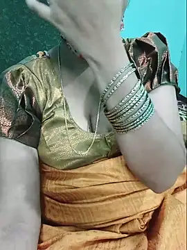 Ramya-hot-gueen snapshot
