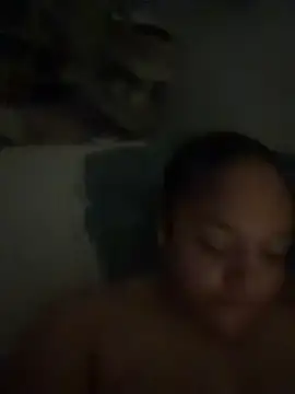 Regina69slut live cam, United Kingdom, Average, Green, Big Tits - EroticFlix
