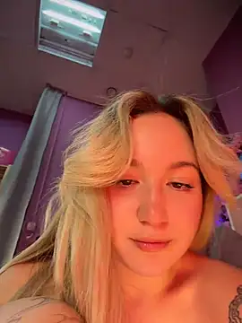 Rimmahottes live cam, Curvy, Blonde, Brown, Big Ass - EroticFlix