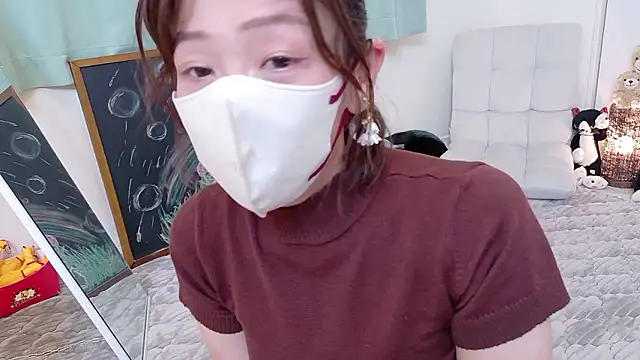 Risa_06 live cam, Japan, Average, Black, Brown - EroticFlix