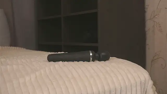 RosannaBennerman live cam, Athletic, Other, Hazel, Big Tits - EroticFlix