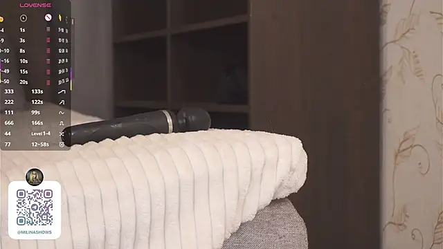 RosannaBennerman live cam, Athletic, Other, Hazel, Big Tits - EroticFlix