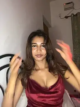 STRIP_GLOW live cam, India, Average - EroticFlix