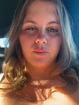 Samantha_official live cam, Germany, Average, Other, Brown - EroticFlix