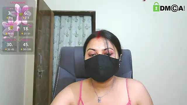 SassyWildCouple live cam, India, Average, Brown, Black - EroticFlix