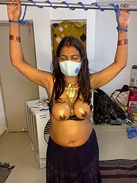 Savita_Desai_BDSM_couple live cam, India, Average, Brown, Brown - EroticFlix