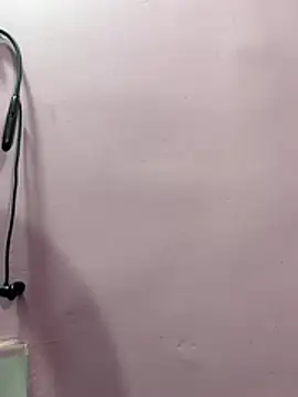 Sexy_vanshika01 live cam, Average, Brown - EroticFlix