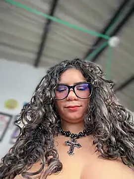 Simone_Miller live cam, Venezuela, Curvy, Brown, Brown - EroticFlix