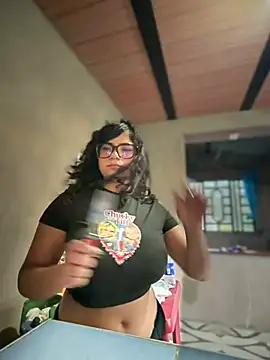 Simone_Miller live cam, Venezuela, Curvy, Brown, Brown - EroticFlix