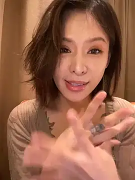 Sunflower-77 live cam, Thin - EroticFlix