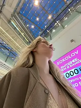 SunnyShiney live cam, Athletic, Blonde, Blue, Big Ass - EroticFlix
