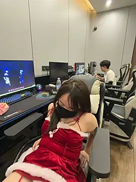 TTbeibi-178 live cam, China, Curvy, Brown, Brown - EroticFlix