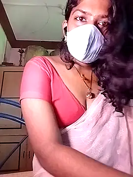Tamil_Kavitha live cam, Athletic, Brown, Big Tits, Hairy - EroticFlix