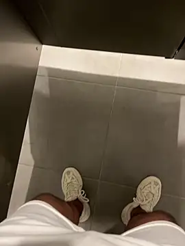 TheKingThiago live cam, Average, Black, Brown, Big Ass - EroticFlix