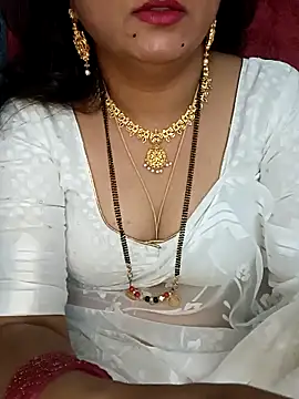 Urmila_kannada_telugu snapshot