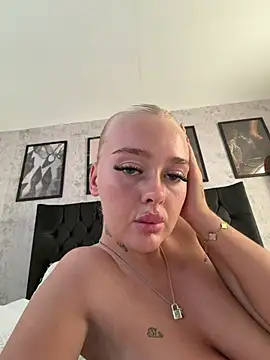 Vanillaheavennn live cam, Curvy - EroticFlix