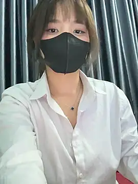 VyVy18 live cam, Average - EroticFlix