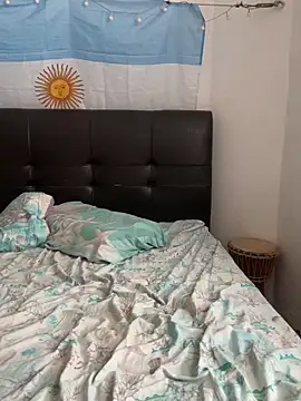 WarmVenus live cam, Italy, Thin, Black, Hazel - EroticFlix
