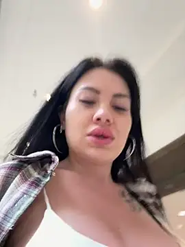 Wet__Bunny live cam, Ukraine, Athletic, Black, Hazel - EroticFlix