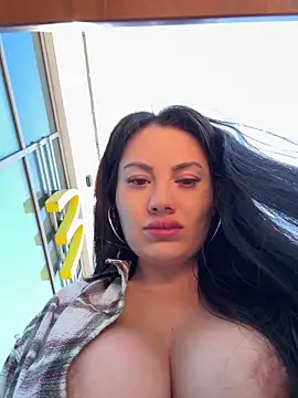 Wet__Bunny live cam, Ukraine, Athletic, Black, Hazel - EroticFlix