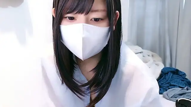 YUTSU_KI live cam, Japan, Average - EroticFlix