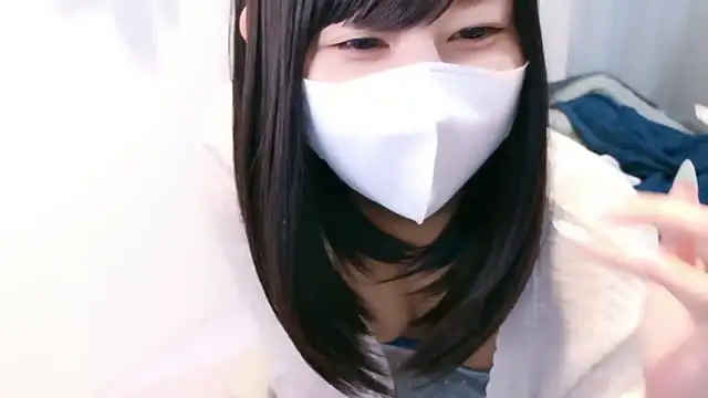 YUTSU_KI live cam, Japan, Average - EroticFlix