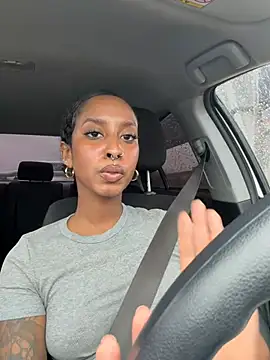 Your_Paris live cam, Canada, Average, Brown, Brown - EroticFlix