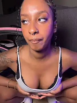 Your_Paris live cam, Canada, Average, Brown, Brown - EroticFlix