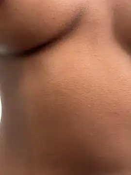 Your_Paris live cam, Canada, Average, Brown, Brown - EroticFlix