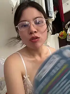 aiqi520 live cam, Average, Brown, Black - EroticFlix