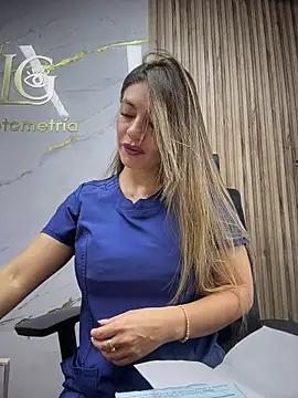 alicee16 live cam, Colombia, Thin, Blonde, Brown - EroticFlix