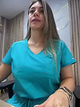 alicee16 live cam, Colombia, Thin, Blonde, Brown - EroticFlix