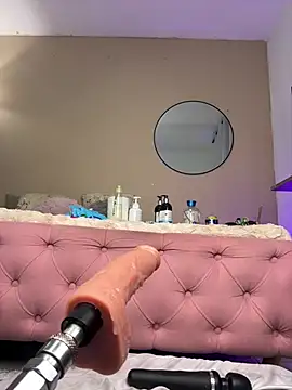 antonelaswete02 live cam, Colombia, Thin, Red, Hazel - EroticFlix