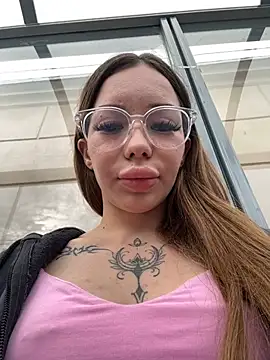 babydolll live cam, Thin, Blonde, Brown, Big Ass - EroticFlix