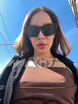babydolll live cam, Thin, Blonde, Brown, Big Ass - EroticFlix