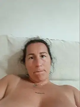 bichota85 live cam, Spain, Curvy, Black, Hazel - EroticFlix