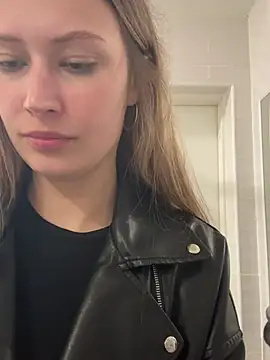 blonde_exe live cam, Thin, Blonde, Green, Big Tits - EroticFlix
