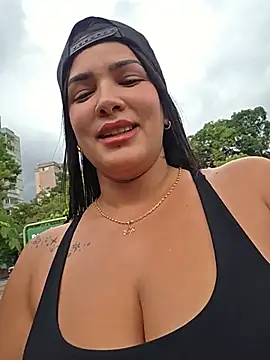 camiysebas21 live cam, Black, Green, Big Ass, Shaven - EroticFlix